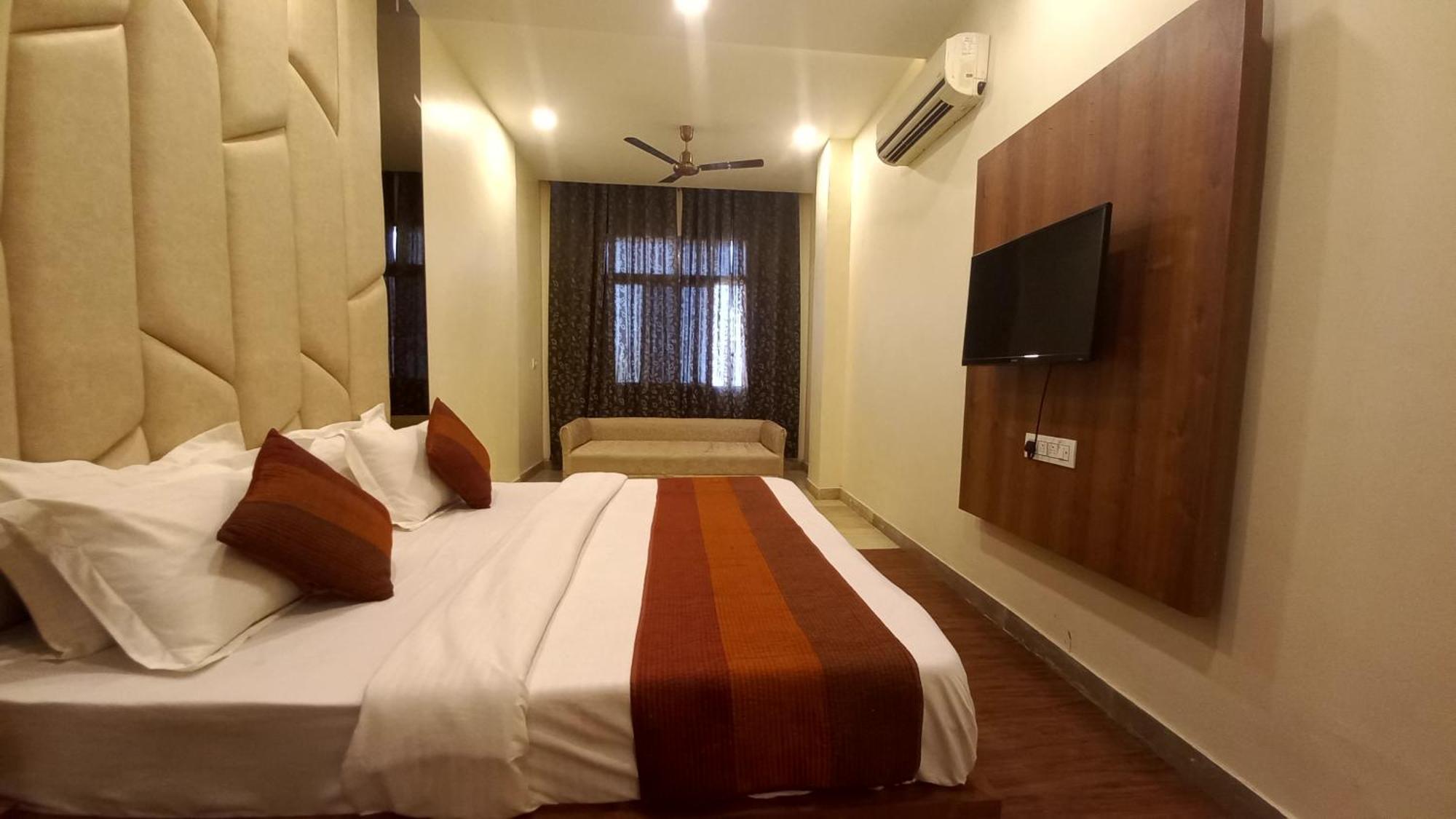 Hotel Indraprastha Jhalawar Exterior foto